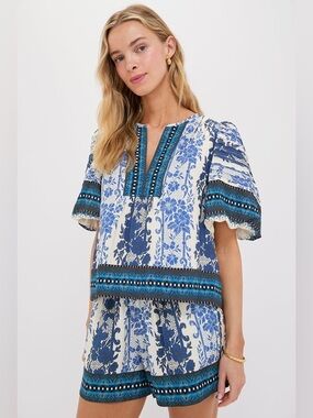 TUCKERNUCK
Bondi Blues Viscose Dina Shorts. Large
